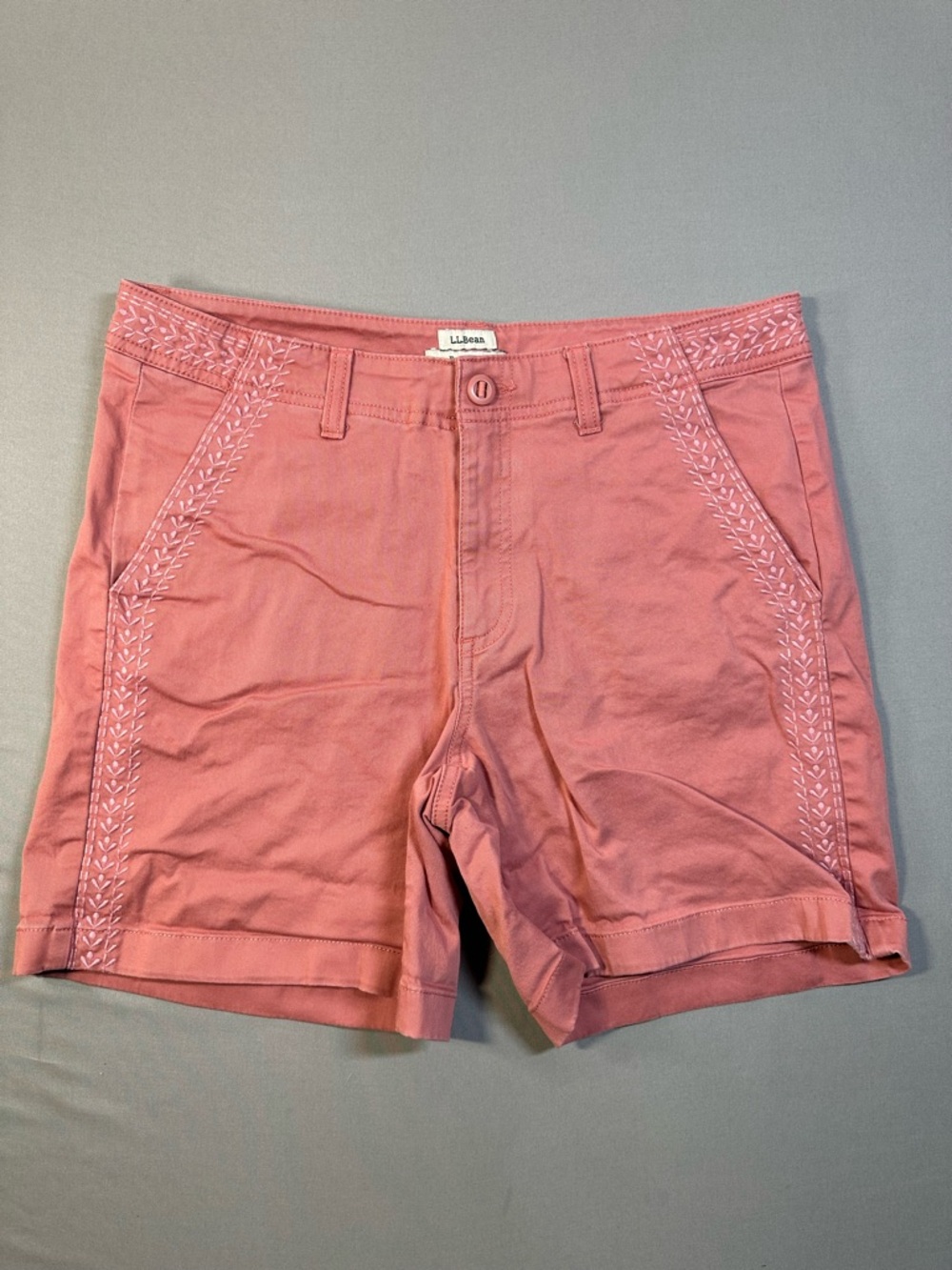 LL Bean Favorite Fit Chino Shorts with Embroidered Trim, 6" Inseam - Womens 10